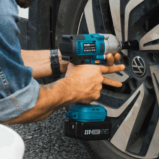A Guide for How to Choose the Best Cordless Impact Wrench for Automotive Use - SeeSii
