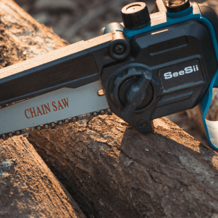 Is It Safe to Use a Chainsaw in the Rain? - SeeSii