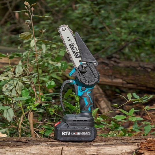 Seesii ‎CH600 Mini Chainsaw Review: Your Go-To Handheld Power Tool - SeeSii