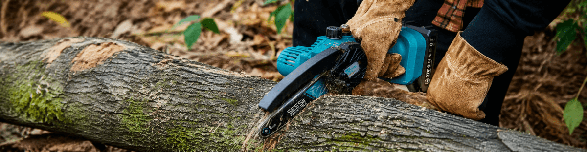 Which Way Does a Chainsaw Chain Go On? A Complete Direction Guide - SeeSii